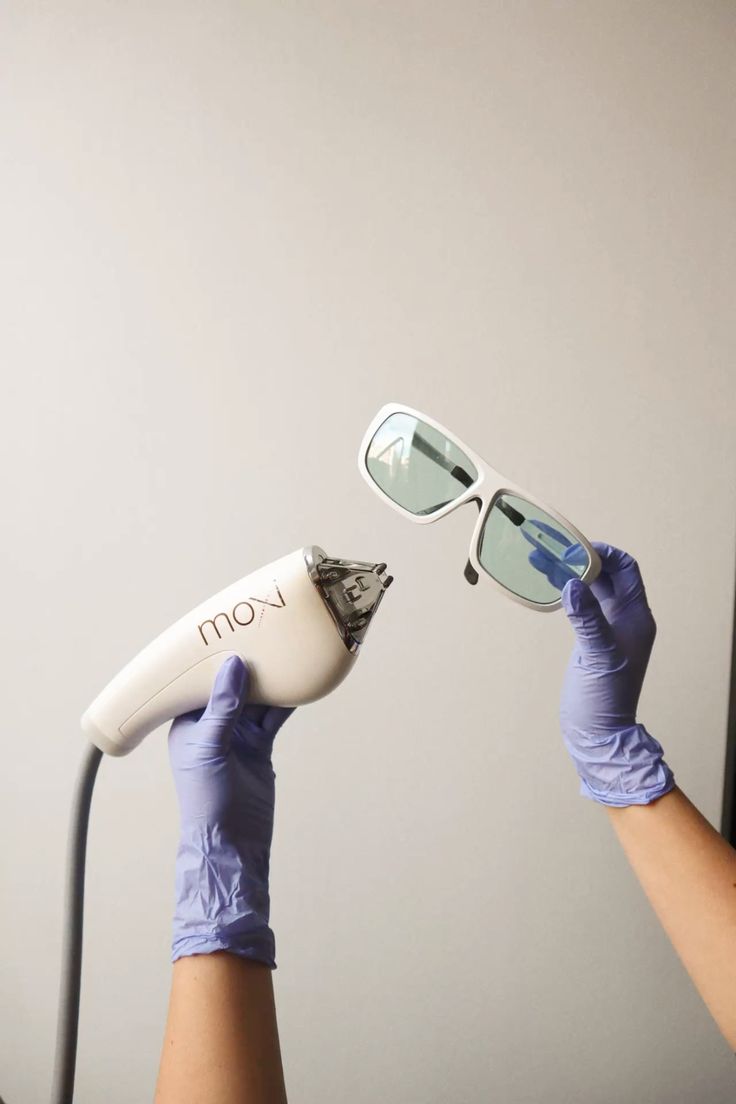 Moxi laser is your skin’s new bff!